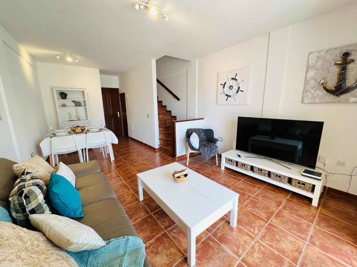 Apartamentos Vista Marina - El Medano Exterior foto